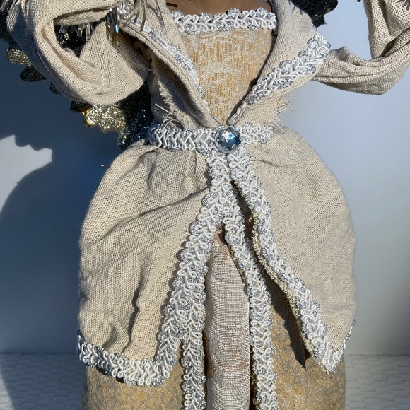 African American Angel Christmas Tree Topper 17-Inch - Picture 8 of 16